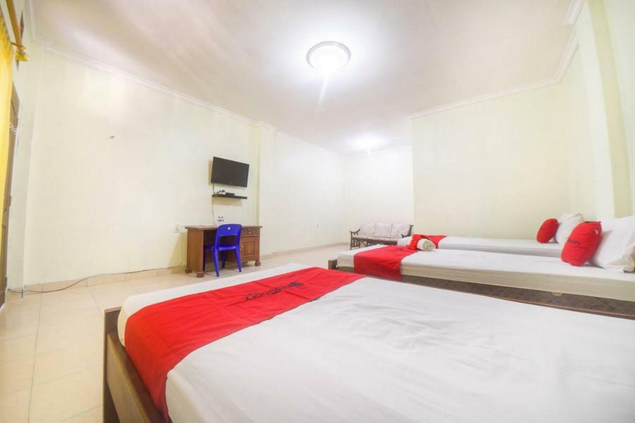 เรดดอร์ซ เนียร์ นูซา เจนดานา ยูนิเวอร์ซิตี้ Hotel กูปัง ภายนอก รูปภาพ